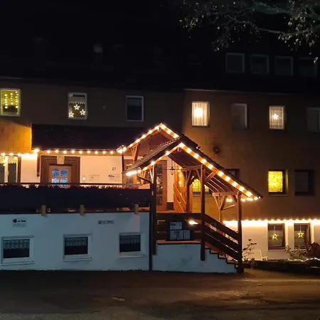 度假居 Waldhorn 多贝尔